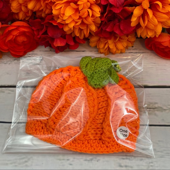Infant Baby Fall Pumpkin Hat Photography Prop - Picture 10 of 10